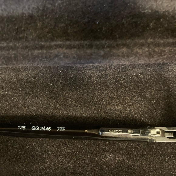 Gucci Prescription Glasses/Case and Cloth - Picture 5 of 17